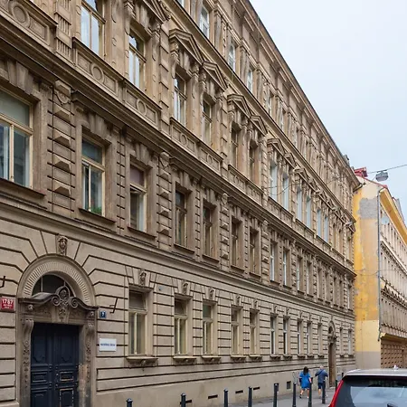 Zen Garden 프라하